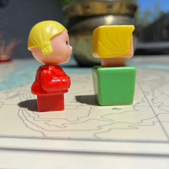 Vintage Blonde Little People Figurines (pair) - Picture 5 of 5